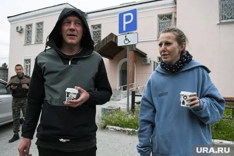 У коллеги Собчак Сергея Ерженкова сломана кисть