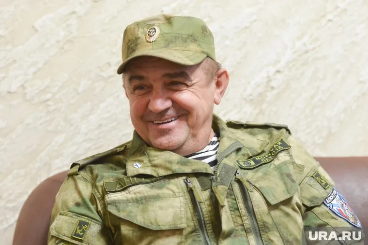 По мнению Юрия Гагарина, депутаты принесут больше пользы, решая проблемы солдат, а не воюя