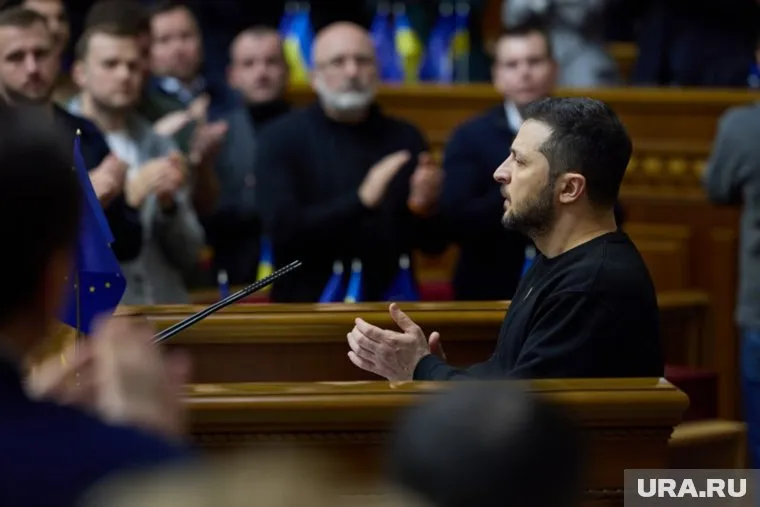 По словам Владимира Зеленского, российские войска продолжают поражать Киев с помощью беспилотников