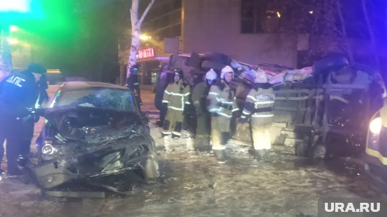 В машине водителя иномарки нашли пакет с подозрительным веществом