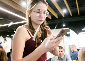 Пора понять, что это не сбои: тюменские власти прокомментировали проблемы с мобильным интернетом