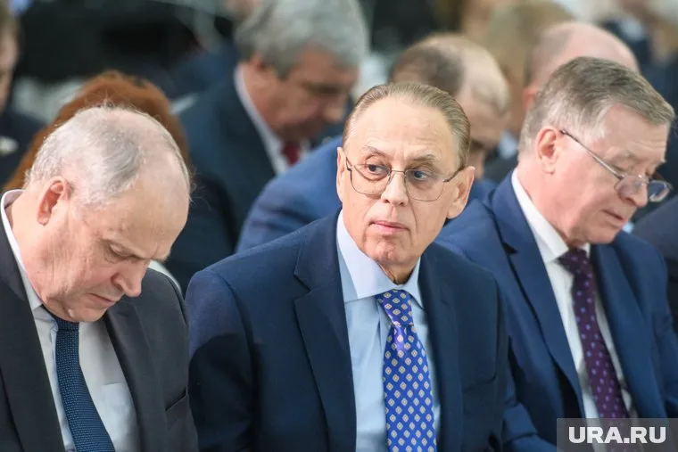 Соперника Михаила Ходоровского поддержали губернатор и мэр