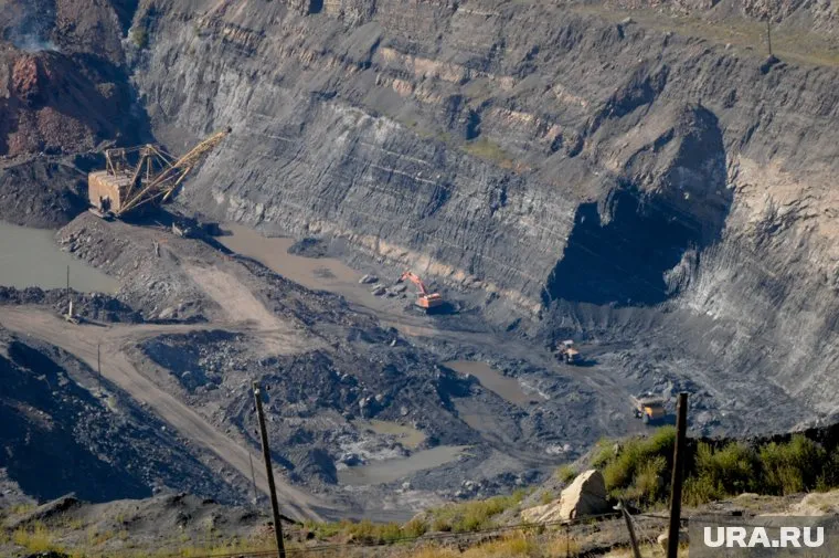 Добыча угля на «Мечеле» за год сократилась на 24%