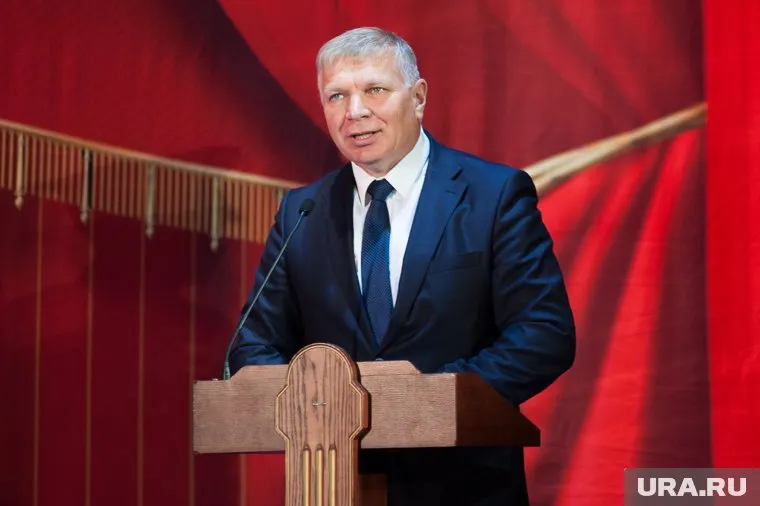 Петр Соколюк — один из самых опытных градоначальников региона: суммарно он возглавлял Ивдель более 19 лет