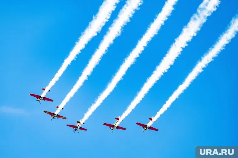 Воздушный "Бессмертный полк" пролетит над шестью городами ХМАО  в День Победы