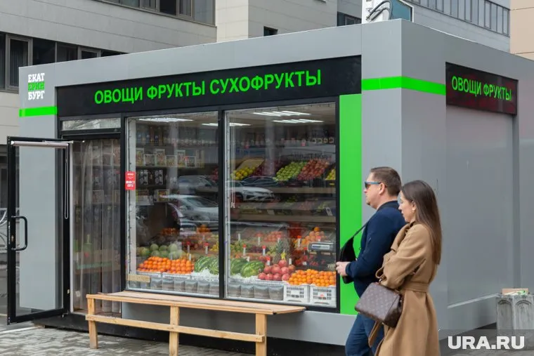 В Екатеринбурге 1,8 тысячи ларьков стоят нелегально