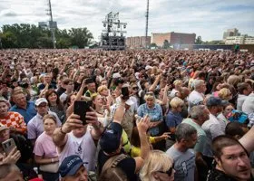 На День города в Екатеринбурге вышли 1,2 миллиона человек
