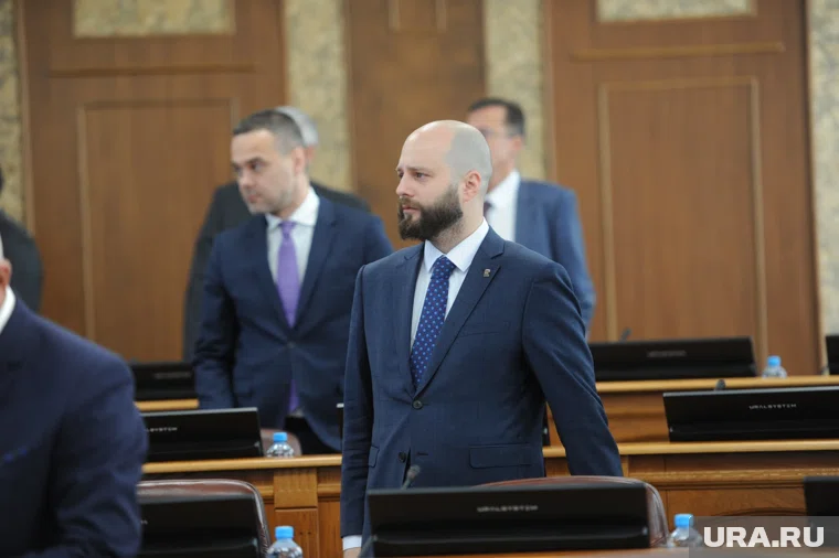 Депутат Артемий Галицын держит вопрос с ремонтом на личном контроле 