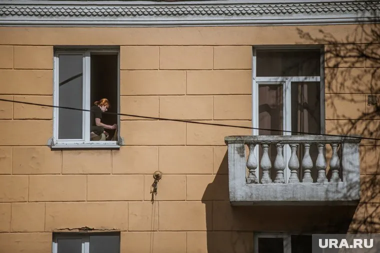 С 27 июня по 11 июля в Бурятии введены нерабочие дни