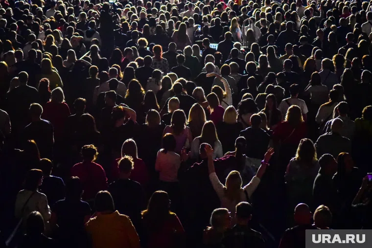 На концерте собрались тысячи человек