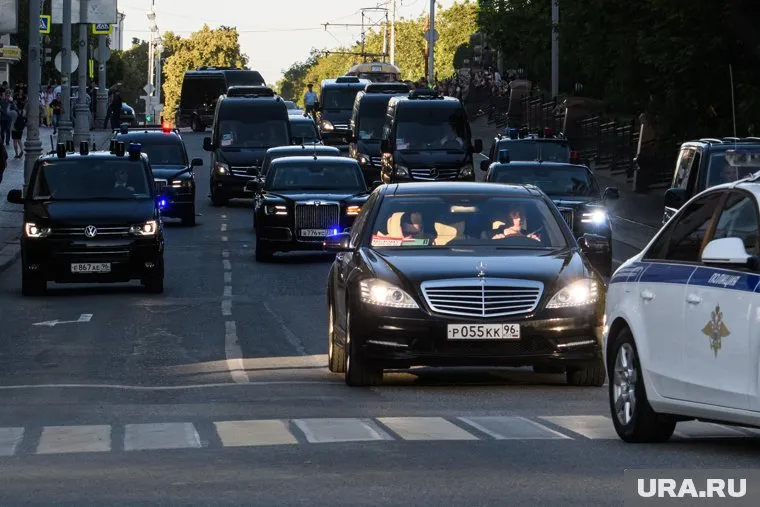 «Бомбу» нашли за 15 минут до проезда кортежа президента