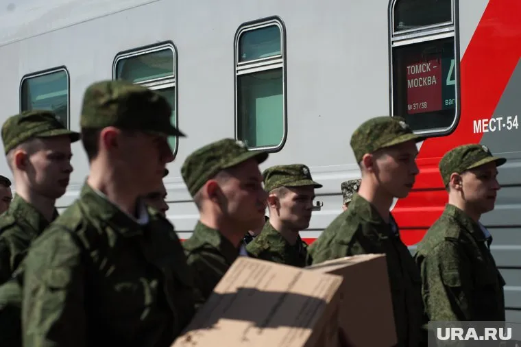 В армию отправятся 127,5 тысячи призывников