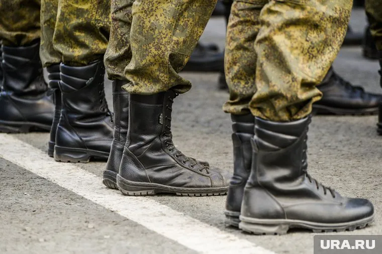 Осенью 2023 года на службу призовут 130 тысяч россиян