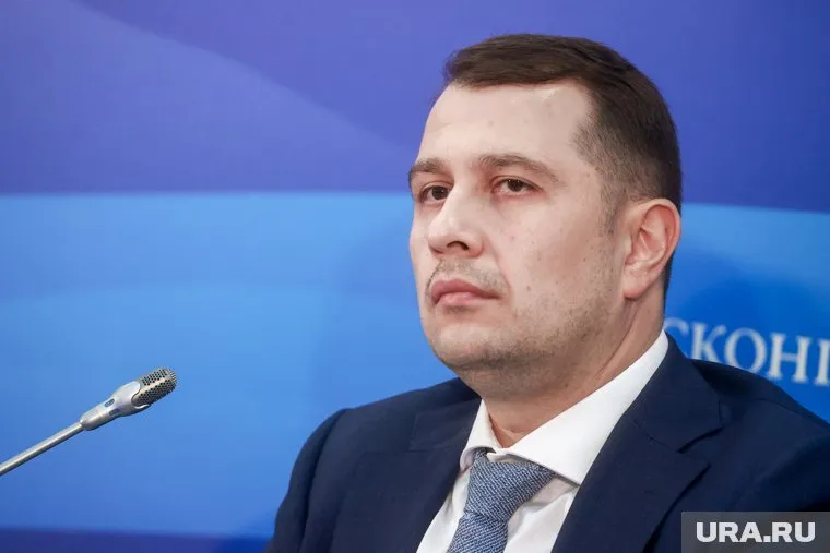 Торосова освободили от должности по его просьбе