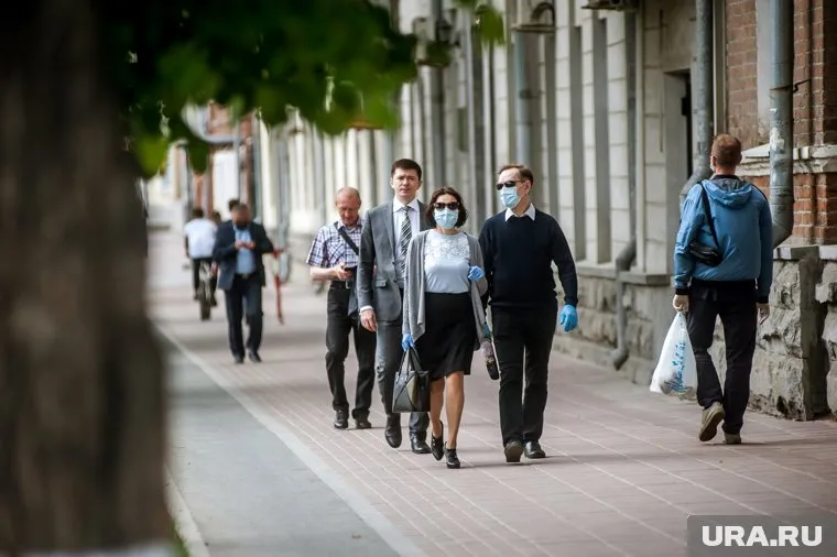 Рост заболеваемости произошел из-за снятия ограничений и конца сезона отпусков