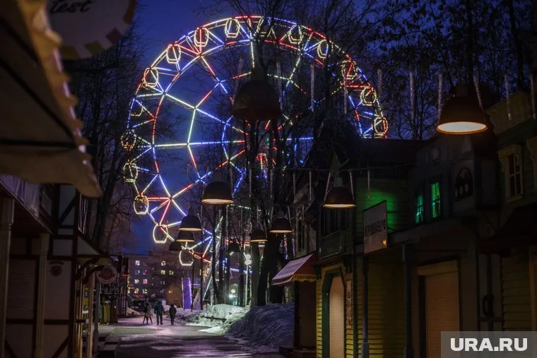  Власти оспаривали право собственности на театр эстрады и проходную будку