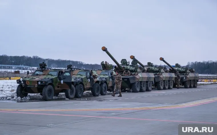 Страны НАТО поставляют на Украину военную технику и инструкторов
