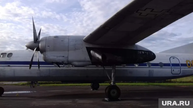 Эксперты изучают данные с черных ящиков Ан-24 в ходе расследования крушения