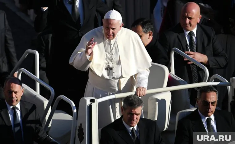 По мнению Папы Римского, для прекращения конфликта на Украине необходимо использовать все средства