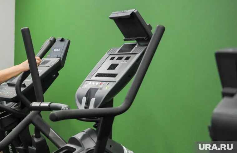 В выставленном на торги фитнес-центре в Челябинске есть зал с тренажерами