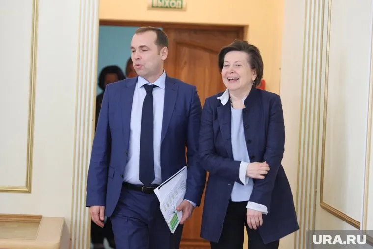 Вадим Шумков и Наталья Комарова ждут на форуме Алексея Текслера для подписания соглашения