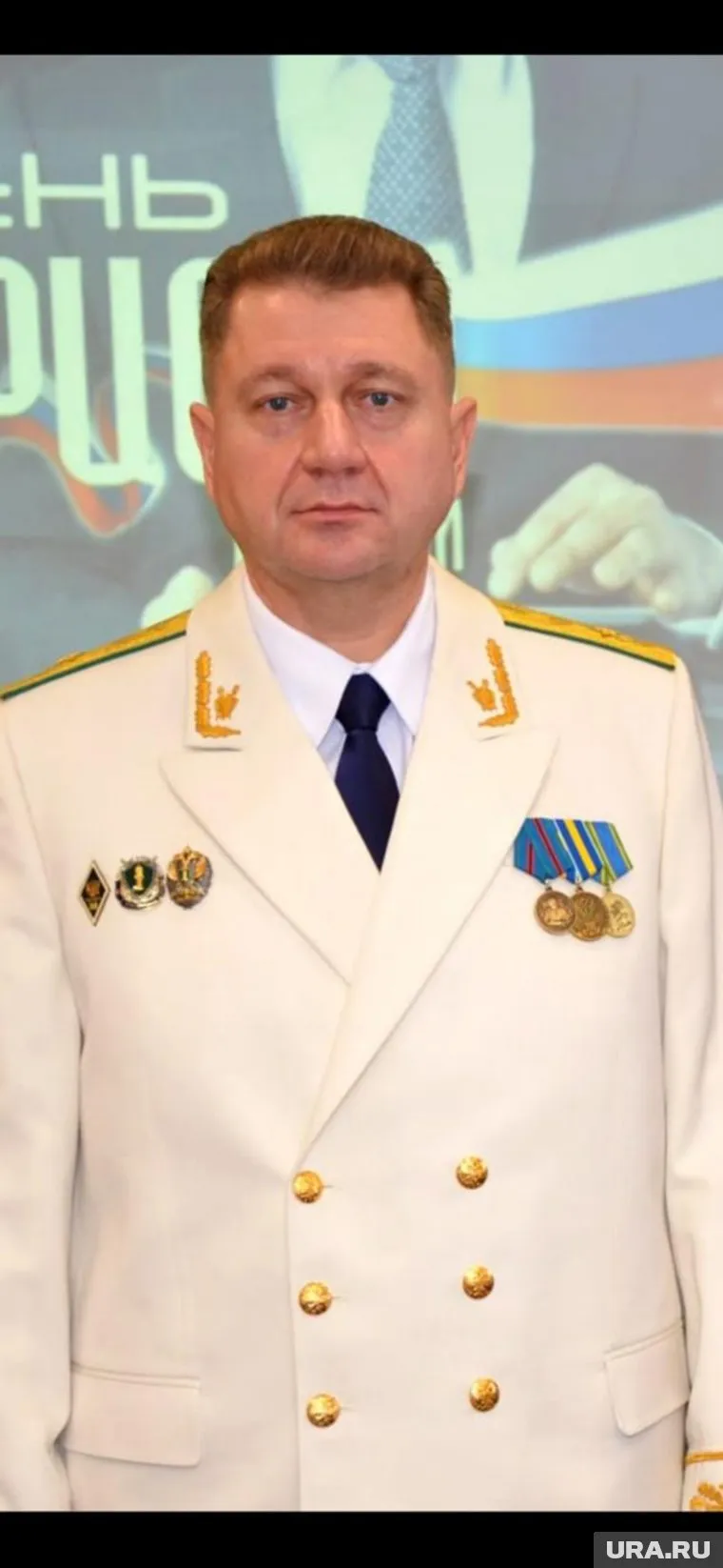 Андрей Оборок является генерал-майором