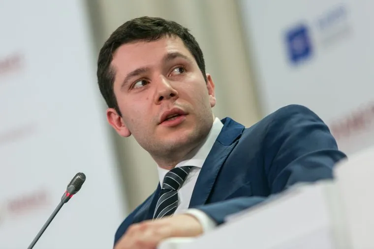 VIII Гайдаровский форум, день первый. Москва, алиханов антон