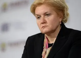 Треть российской молодежи сбежит за границу! Голодец и Греф пугают последствиями «утечки мозгов»