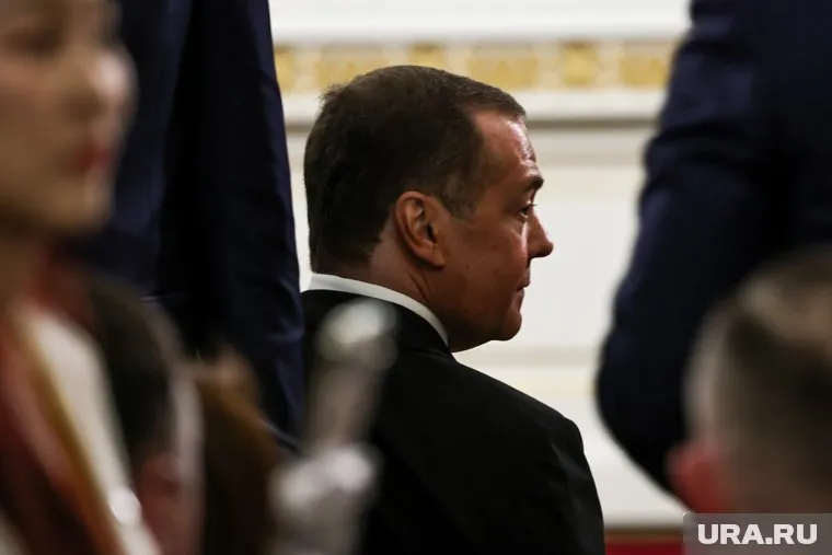 Дмитрий Медведев заявил, что решения по замороженным российским активам пока «носят фрагментарный характер»