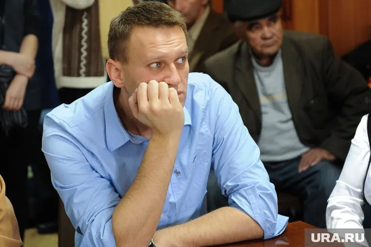 На Западе не беспокоятся о здоровье Алексея Навальном так же сильно, как о введении санкций, считают в МИД РФ