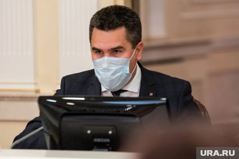 Денис Демидов рассказал о прививках от коронавируса для онкобольных