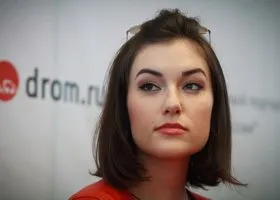 В челябинском селе сделали граффити порноактрисы Саши Грей в образе Снегурочки