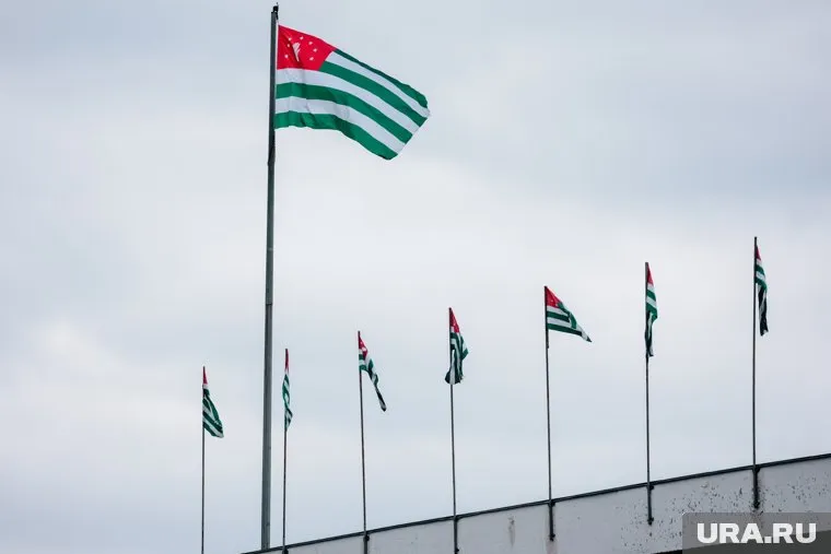 Рейсы в Абхазию планировали запустить летом 2024-го