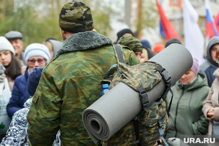 Неслужившие россияне не могут призываться во время частичной мобилизации, отметила Нина Останина