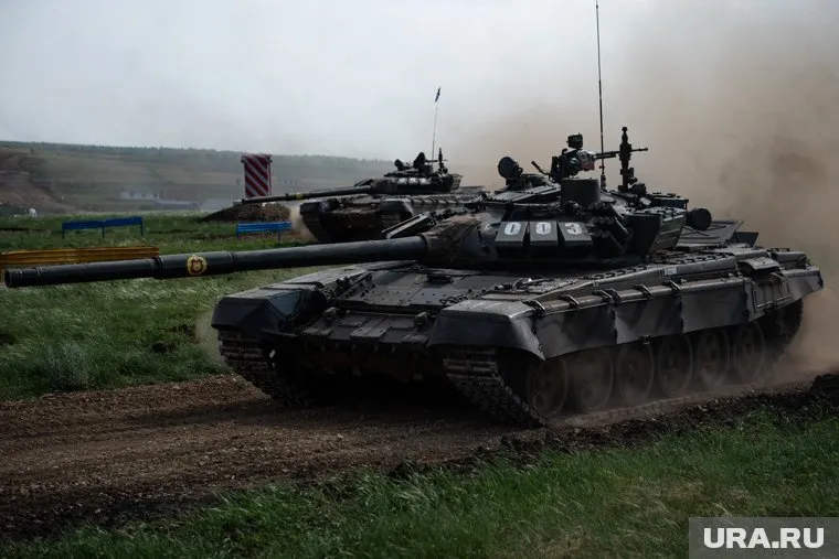 Российские войска уже находятся в соседнем с Афганистаном Таджикистане
