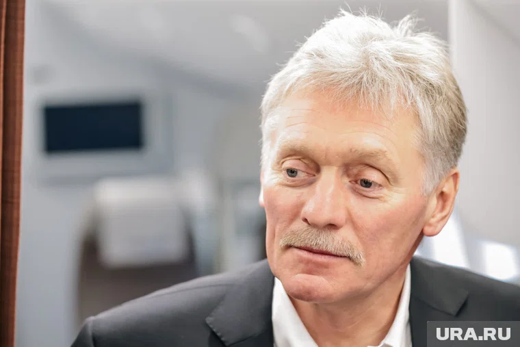 Песков пояснил, что Уитакер имел в виду под своим заявлением по Украине 