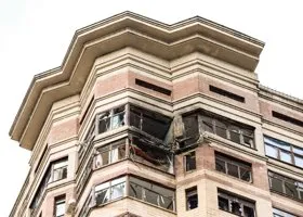 URA.RU публикует кадры с места атаки ВСУ дронами по дому в Раменском