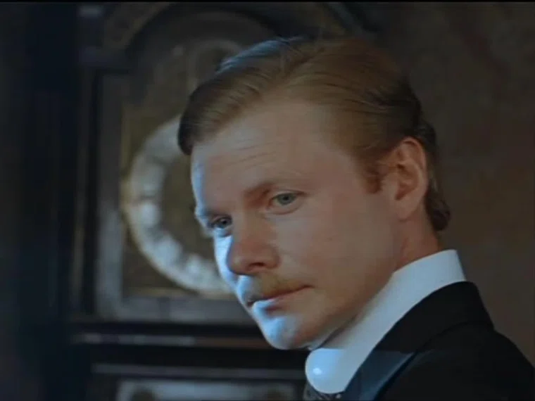 Виталий Соломин сыграл доктора Ватсона