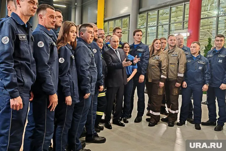 Об аэропорте Владимира Путина спросили рабочие