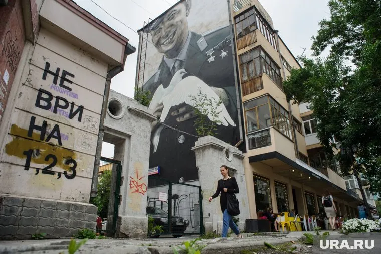 Историческое название улицы Хохрякова — Тихвинская