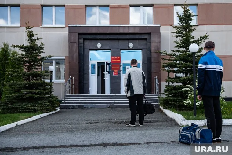 Призванные по ошибке жители Якутии отправились домой, сообщили в представительстве субъекта