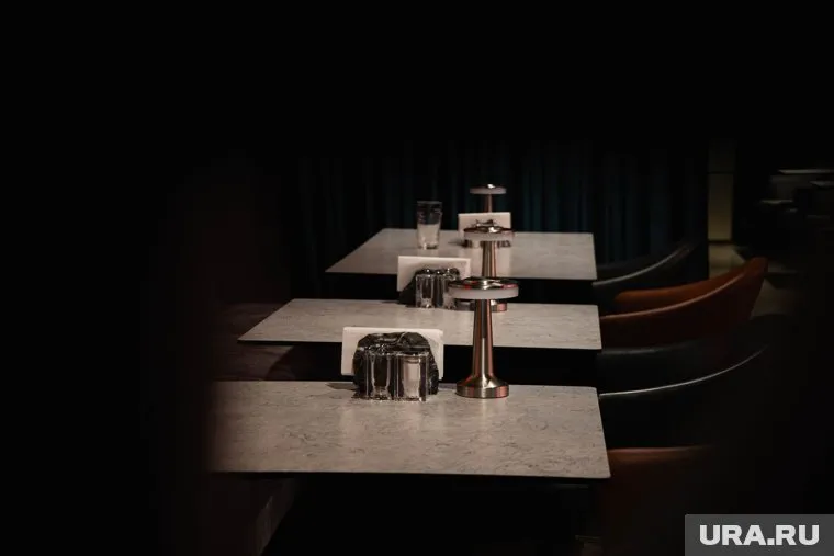 В Кургане продают бар Zavisimost