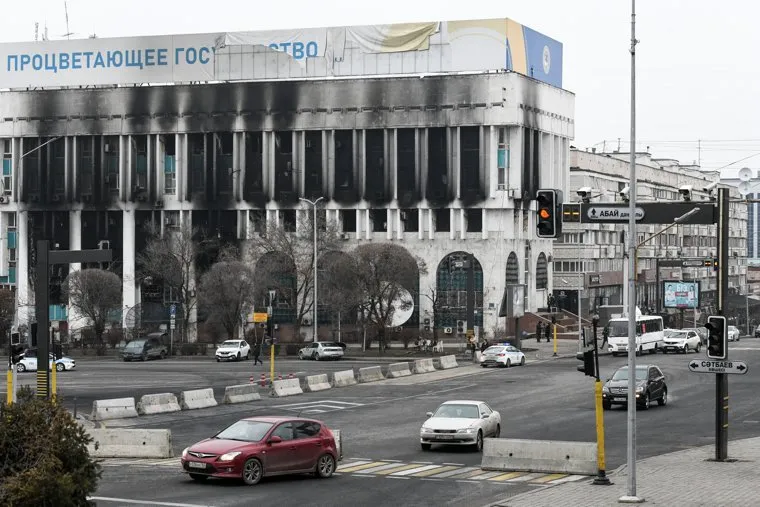 Обстановка в Алма-Ате после погромов. Алма-Ата, Казахстан