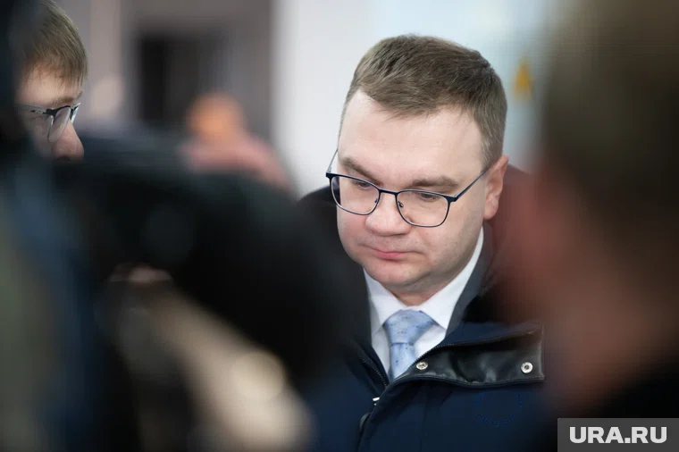 По словам Эдуарда Соснина, в микроавтобусе находились жители Перми