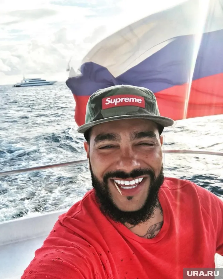 Тимати устроил на своей станице фейковый розыгрыш автомобиля