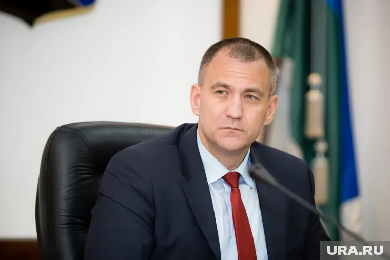 Главе Сургутского района Андрею Трубецкому придется искать нового зама по ЖКХ