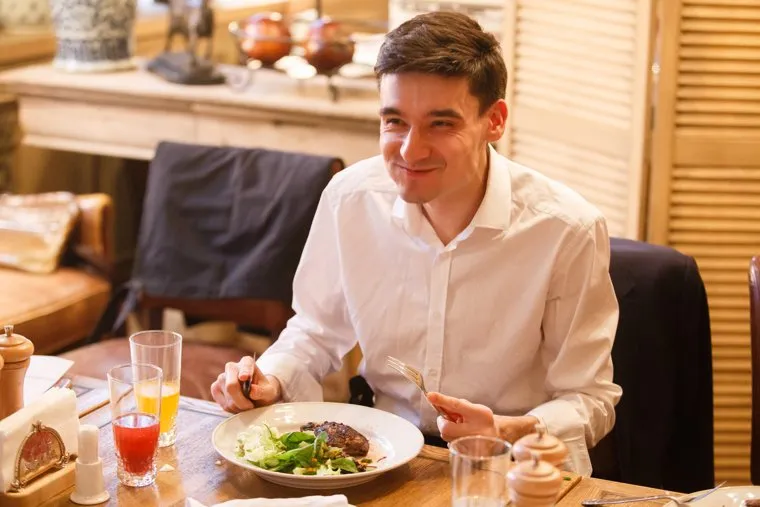 Мастер-класс по приготовлению стейка к 8 марта. Екатеринбург, еда, низамов ринат