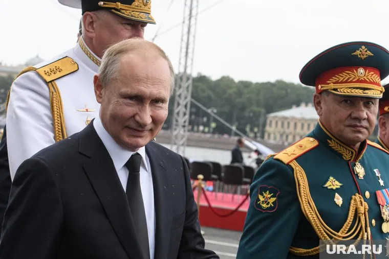 Сергей Шойгу заявил, что не в праве делиться отношениями с верховным главнокомандующим