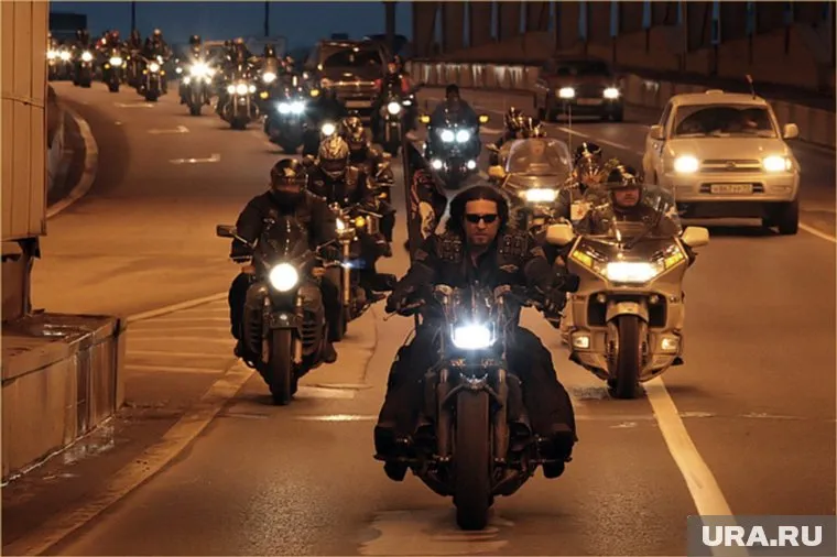Байкеры создадут живую стену
