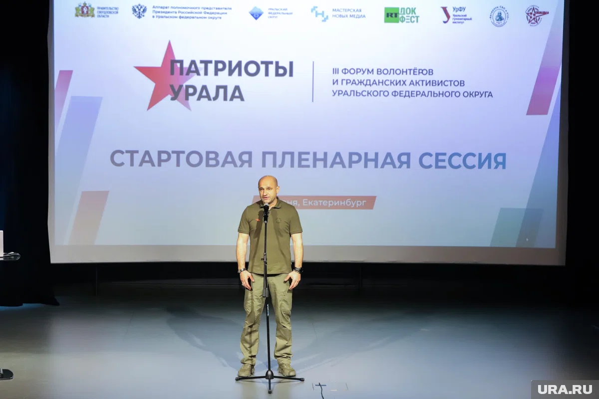 Жога отметил, что усилия волонтеров меняют подход к поддержке военнослужащих